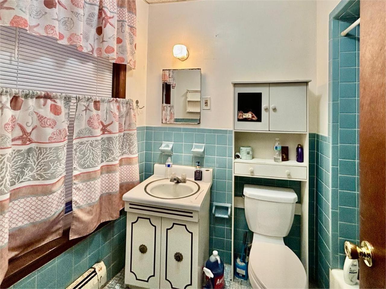 Penn Station Room Motel Casa Newark Exteriör bild